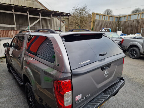 Nissan Navara DCI N-GUARD SHR DCB AUTO 9