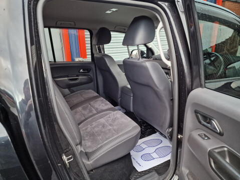 Volkswagen Amarok DC TDI DARK LABEL 4MOTION AUTO 15