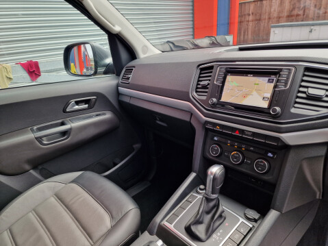 Volkswagen Amarok DC V6 TDI HIGHLINE 4MOTION 10