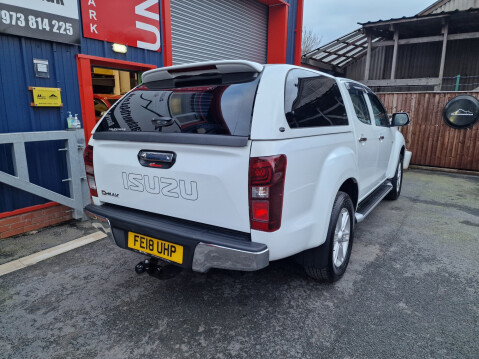 Isuzu D-Max YUKON DCB AUTO 8
