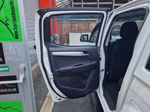 Isuzu D-Max YUKON DCB AUTO 22