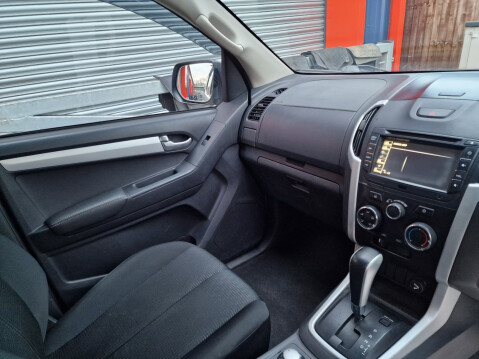 Isuzu D-Max YUKON DCB AUTO 11