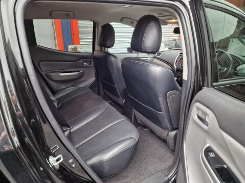 Mitsubishi L200 DI-D 4WD WARRIOR DCB 15