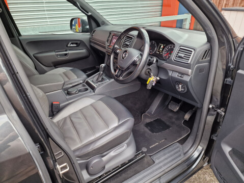 Volkswagen Amarok DCB V6 TDI DARK LABEL 4MOTION 13