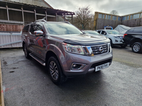 Nissan Navara DCI TEKNA 4X4 SHR DCB 3