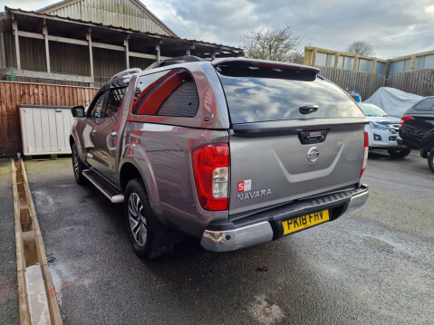 Nissan Navara DCI TEKNA 4X4 SHR DCB 6