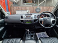 Toyota Hilux INVINCIBLE X 4X4 D-4D DCB AUTO 11
