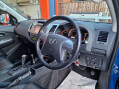 Toyota Hilux INVINCIBLE 4X4 D-4D DCB AUTO 18
