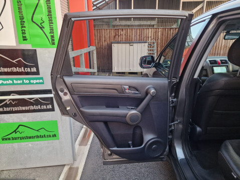 Honda CR-V I-VTEC ES-T Automatic 23