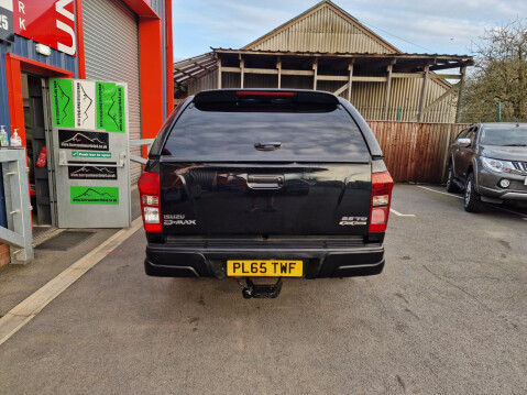 Isuzu D-Max TD BLADE DCB AUTO 8