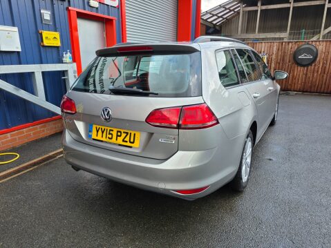 Volkswagen Golf SE TDI BLUEMOTION TECHNOLOGY DSG 8