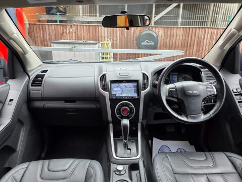 Isuzu D-Max TD CENTURION DCB AUTO 12