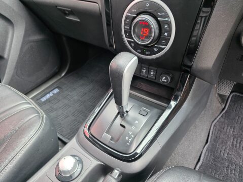 Isuzu D-Max BLADE DCB AUTO 18