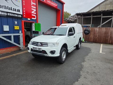 Mitsubishi L200 DI-D 4X4 4LIFE CLUB CAB 1