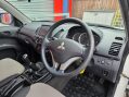 Mitsubishi L200 DI-D 4X4 4LIFE CLUB CAB 15