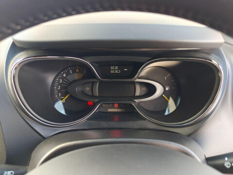 Renault Captur 1.2 TCe ENERGY Dynamique S Nav Auto Euro 6 (s/s) 5dr 47