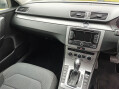 Volkswagen Passat 2.0 TDI BlueMotion Tech Highline DSG Euro 5 (s/s) 5dr 44