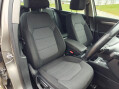 Volkswagen Passat 2.0 TDI BlueMotion Tech Highline DSG Euro 5 (s/s) 5dr 18