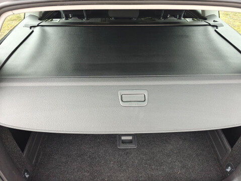 Volkswagen Passat 2.0 TDI BlueMotion Tech Highline DSG Euro 5 (s/s) 5dr 66