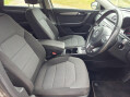 Volkswagen Passat 2.0 TDI BlueMotion Tech Highline DSG Euro 5 (s/s) 5dr 19