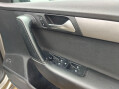 Volkswagen Passat 2.0 TDI BlueMotion Tech Highline DSG Euro 5 (s/s) 5dr 35