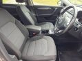 Volkswagen Passat 2.0 TDI BlueMotion Tech Highline DSG Euro 5 (s/s) 5dr 19