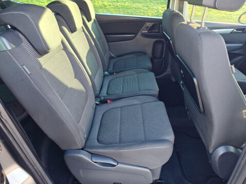 Volkswagen Sharan 2.0 TDI BlueMotion Tech SE DSG Euro 6 (s/s) 5dr 29