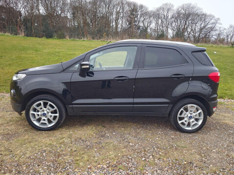 Ford Ecosport 1.5 TDCi Titanium 2WD Euro 6 5dr 9