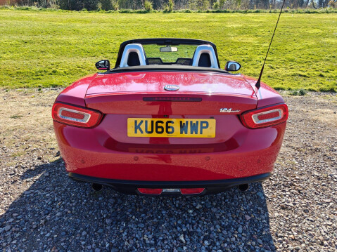 Fiat 124 Spider 1.4 MultiAir Lusso Euro 6 2dr 6