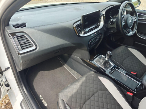Kia Pro Ceed 1.5 T-GDi GT-Line Shooting Brake Euro 6 (s/s) 5dr 18