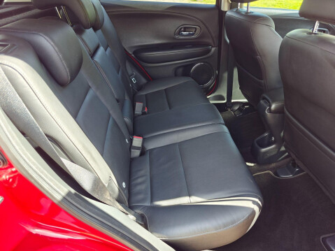 Honda HR-V 1.5 i-VTEC EX CVT Euro 6 (s/s) 5dr 23