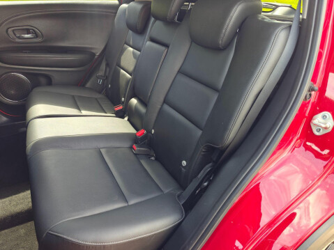 Honda HR-V 1.5 i-VTEC EX CVT Euro 6 (s/s) 5dr 25