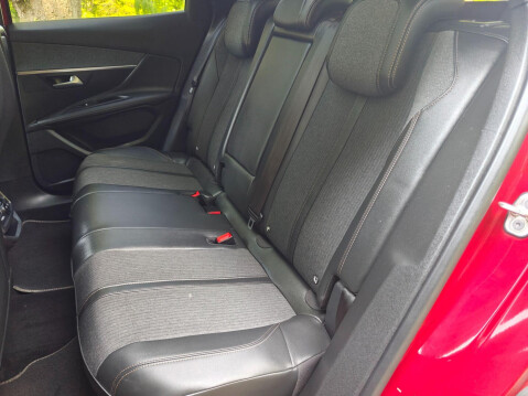 Peugeot 3008 1.6 PureTech GT Line Premium EAT Euro 6 (s/s) 5dr 29