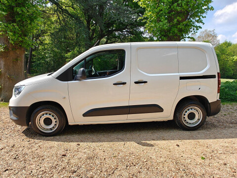 Vauxhall Combo 1.5 Turbo D 2000 Edition L1 H1 Euro 6 (s/s) 4dr 8