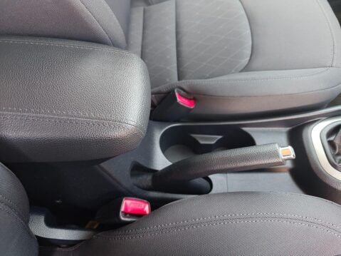 Kia Rio 1.4 EcoDynamics 3 Euro 6 (s/s) 3dr 38