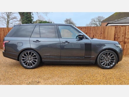 Land Rover Range Rover 4.4 SD V8 Autobiography Auto 4WD Euro 6 (s/s) 5dr