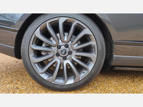 Land Rover Range Rover 4.4 SD V8 Autobiography Auto 4WD Euro 6 (s/s) 5dr 29