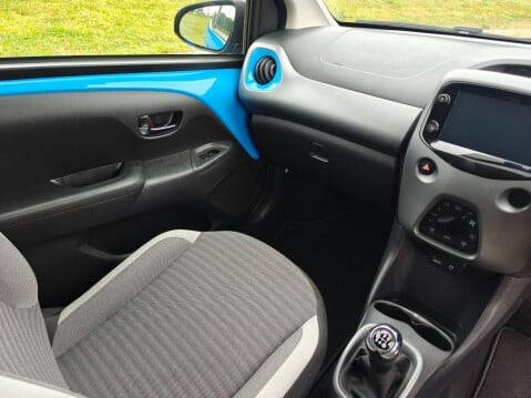 Toyota Aygo 1.0 VVT-i x-trend Euro 6 5dr 31