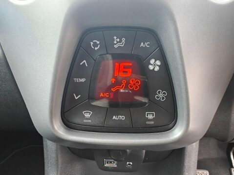 Toyota Aygo 1.0 VVT-i x-trend Euro 6 5dr 39