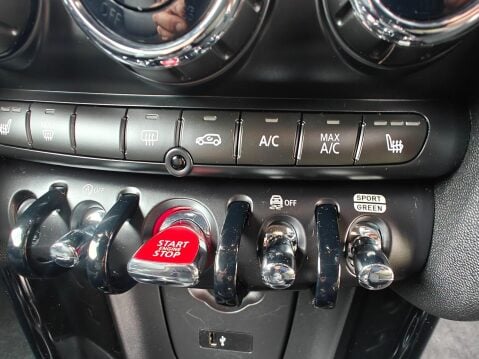 Mini Hatch 1.5 Cooper Steptronic Euro 6 (s/s) 3dr 44
