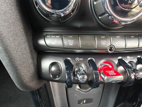 Mini Hatch 1.5 Cooper Steptronic Euro 6 (s/s) 3dr 40