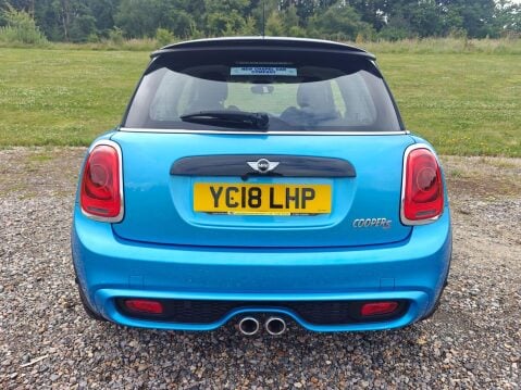 Mini Hatch 2.0 Cooper S Steptronic Euro 6 (s/s) 3dr 6