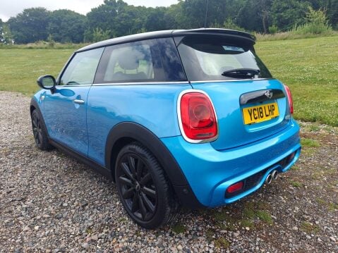 Mini Hatch 2.0 Cooper S Steptronic Euro 6 (s/s) 3dr 8