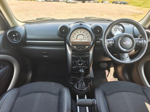 Mini Countryman 1.6 Cooper Auto Euro 6 5dr 17