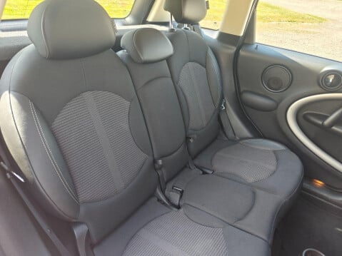 Mini Countryman 1.6 Cooper Auto Euro 6 5dr 24