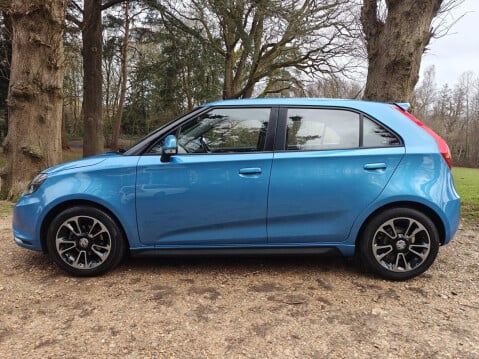 MG MG3 1.5 VTi-TECH 3Style Euro 5 5dr 9