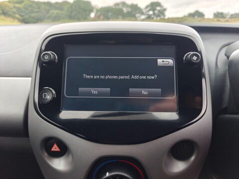 Toyota Aygo 1.0 VVT-i x-play Euro 6 5dr 38