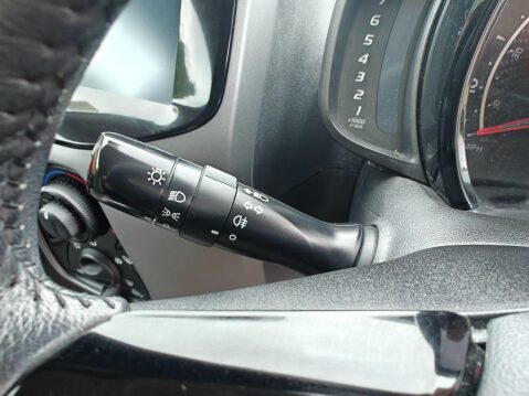Toyota Aygo 1.0 VVT-i x-play Euro 6 5dr 56