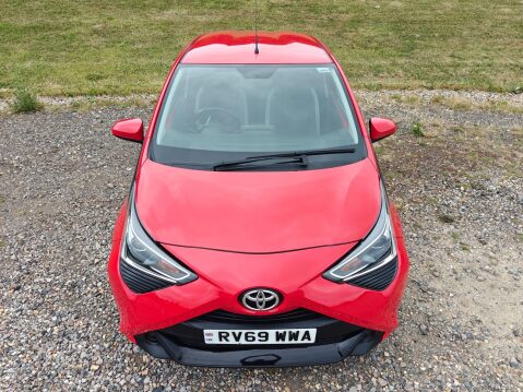 Toyota Aygo 1.0 VVT-i x-play Euro 6 5dr 15
