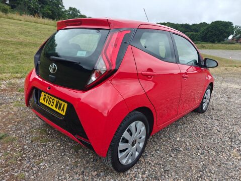 Toyota Aygo 1.0 VVT-i x-play Euro 6 5dr 6